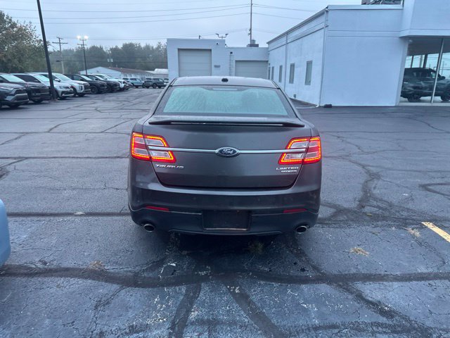 Used 2017 Ford Taurus Limited FWD image 6