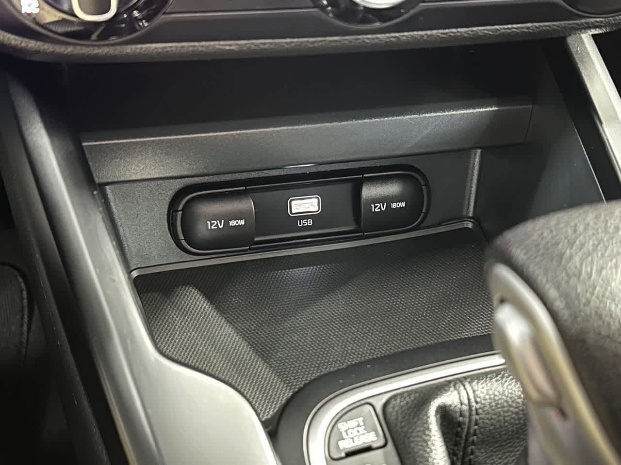 Used 2024 Kia Soul LX w/ Option Group 015 image 23