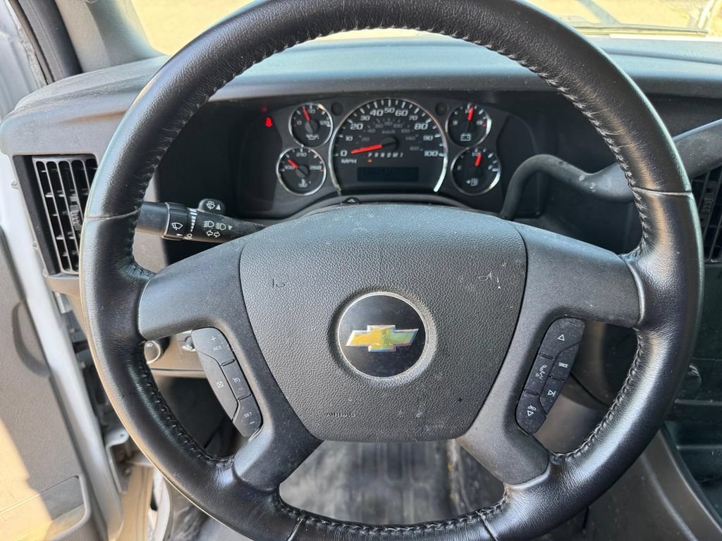 Used 2021 Chevrolet Express 3500 w/ Power Convenience Package RWD image 14