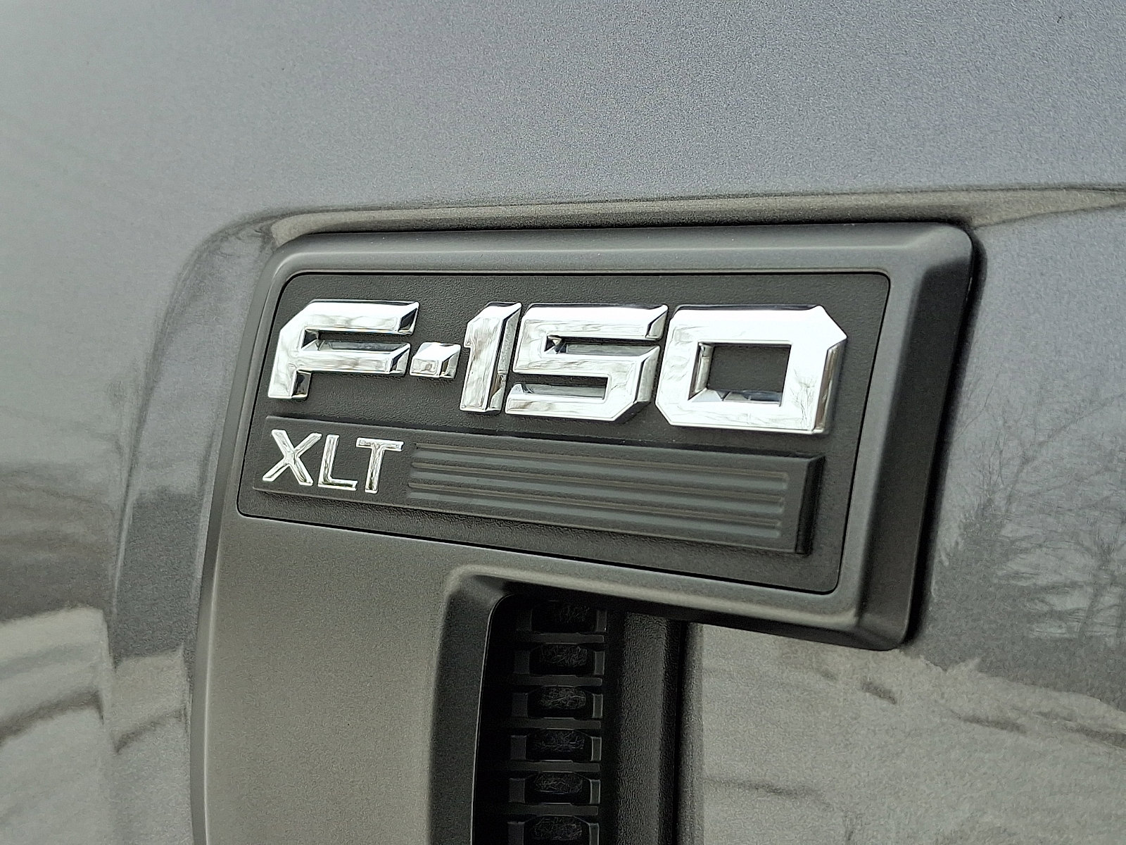Used 2022 Ford F150 XLT w/ Equipment Group 302A High image 31