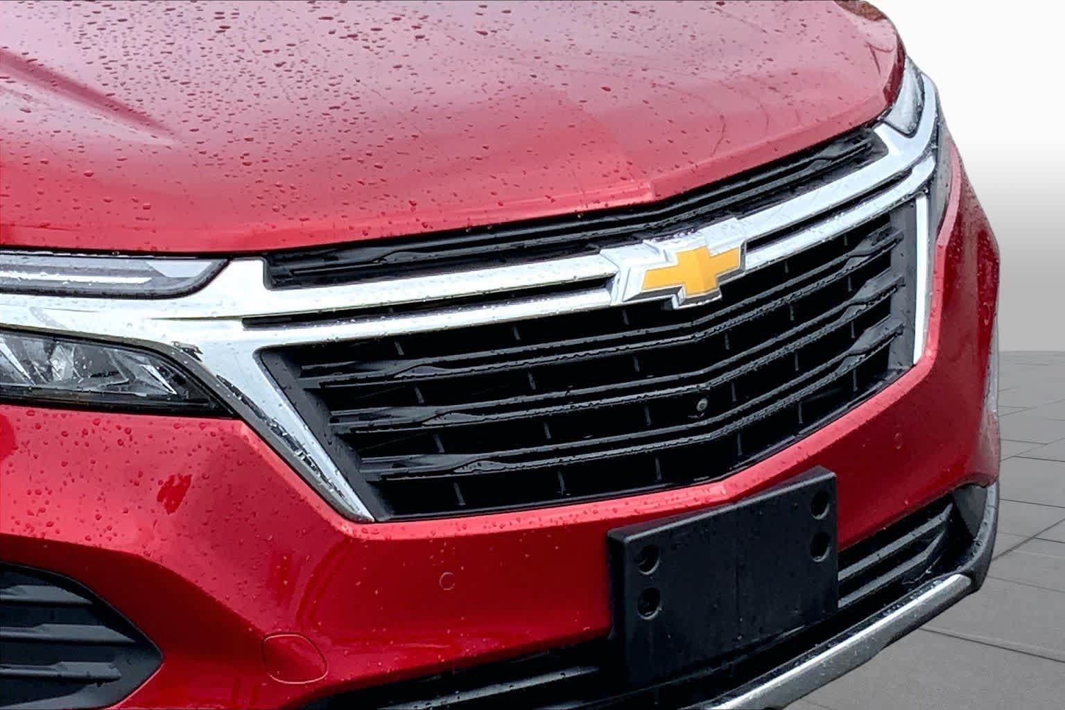 Used 2024 Chevrolet Equinox LT FWD image 25