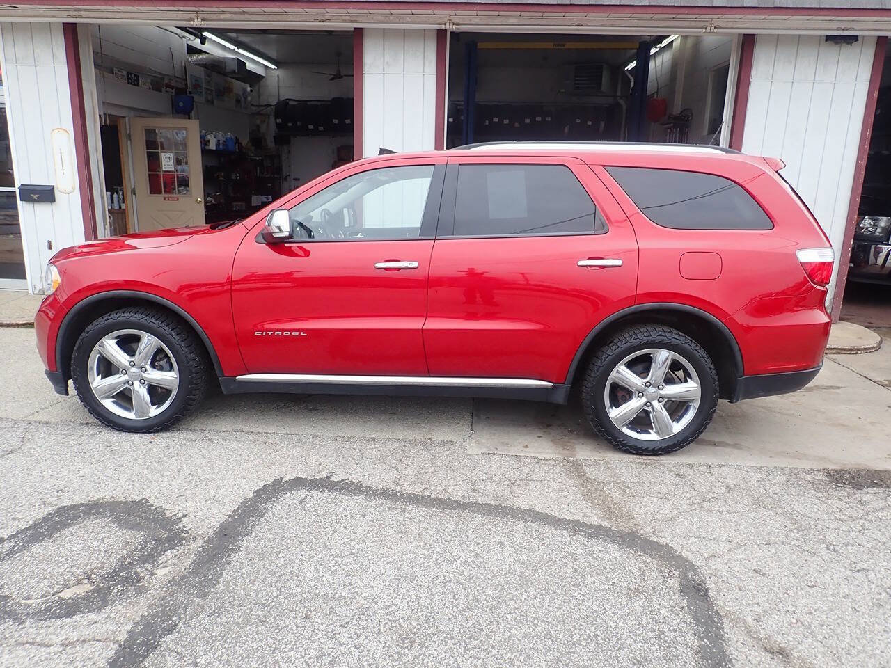 Used 2011 Dodge Durango Citadel image 20