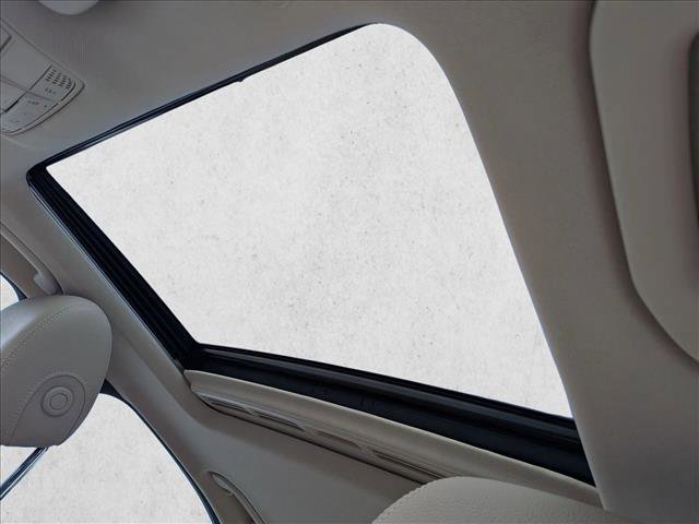 Used 2019 Mercedes-Benz C 300 Sedan image 15