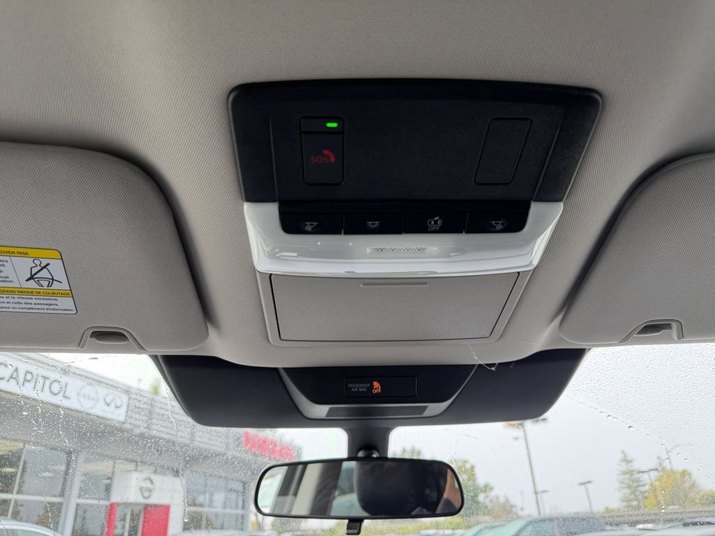 New 2025 Nissan Pathfinder SV image 24