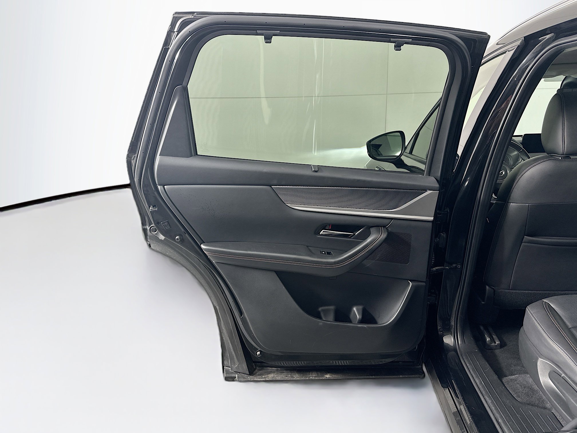 Used 2025 MAZDA CX-90 3.3 Turbo w/ Preferred Package image 27