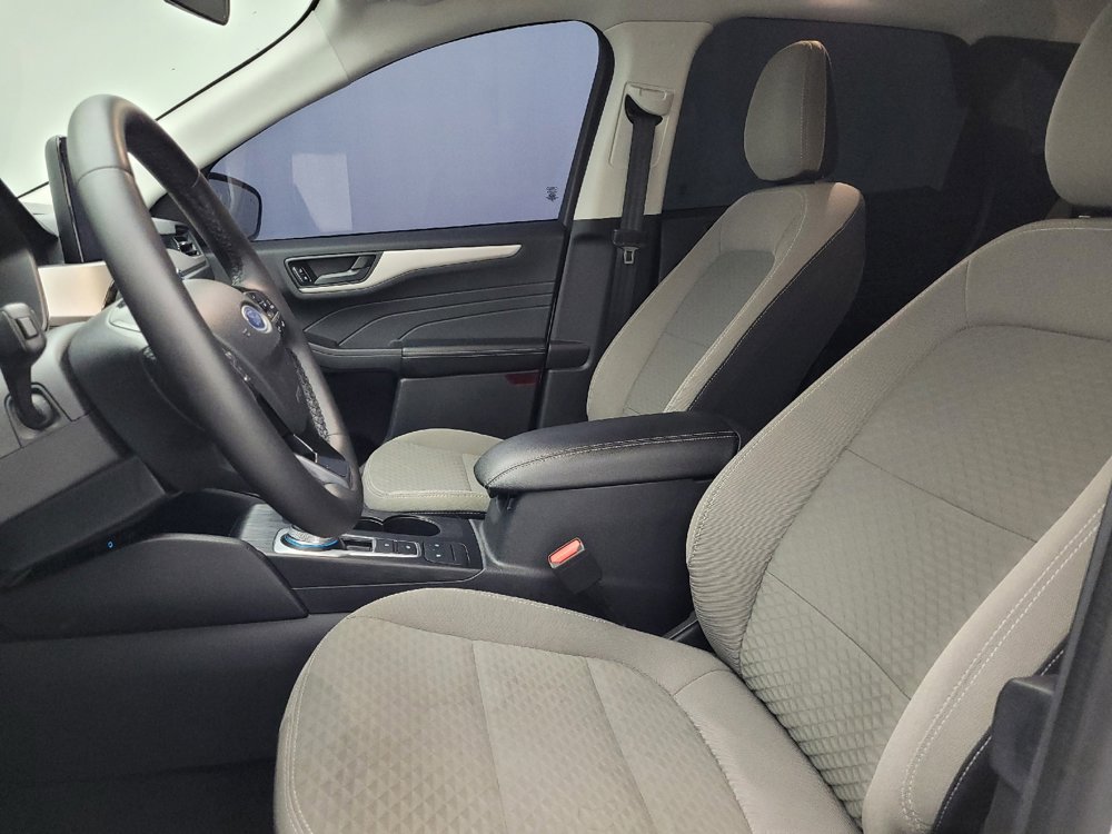 Used 2022 Ford Escape SE w/ Convenience Package image 17