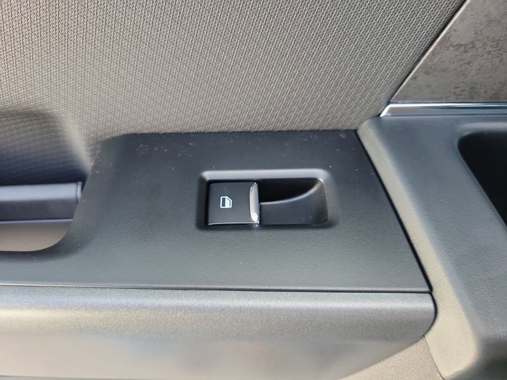 New 2025 Ford F150 XLT w/ Equipment Group 302A MID image 18