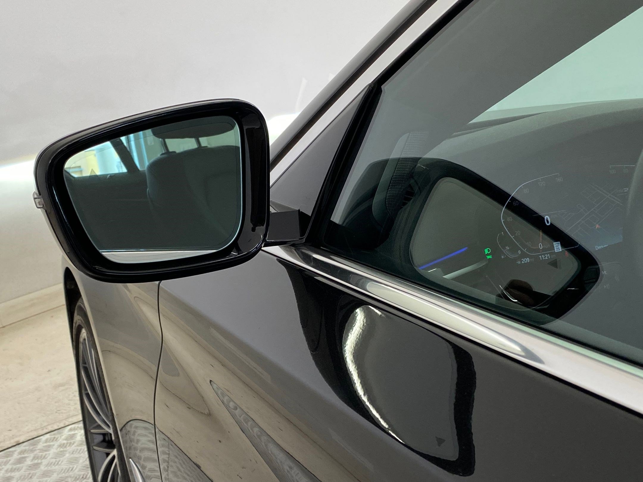 Certified 2023 BMW 540i xDrive w/ Premium Package image 23