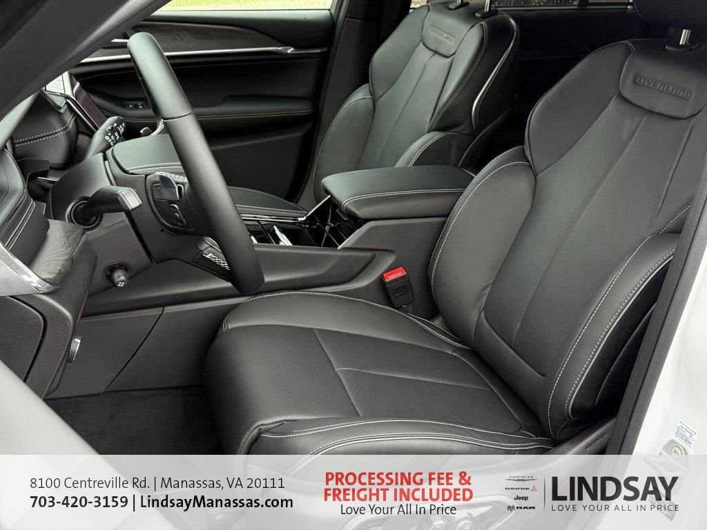 New 2025 Jeep Grand Cherokee Overland w/ Adv Protech Group III image 20