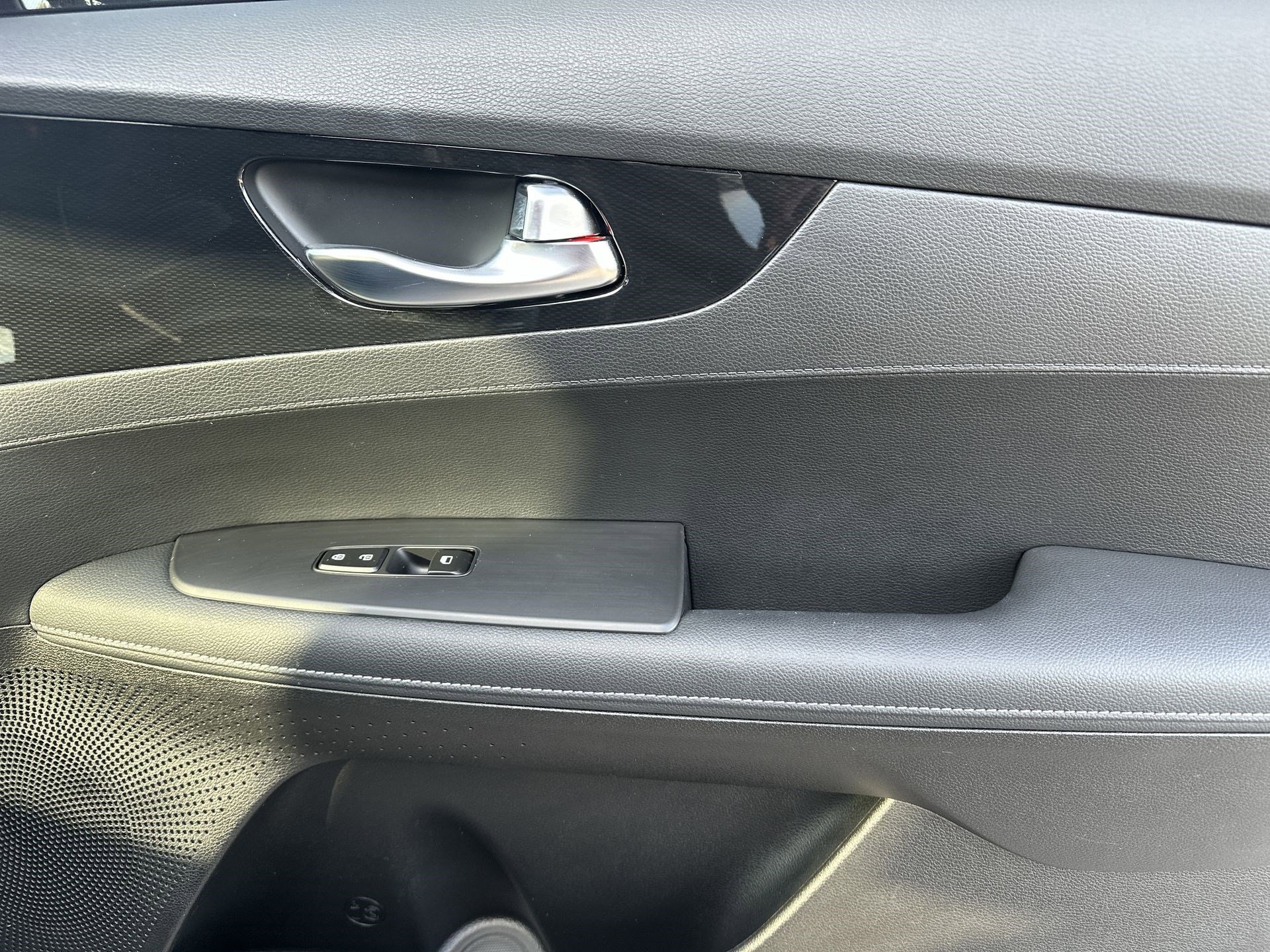 Certified 2024 Kia Forte GT-Line image 26