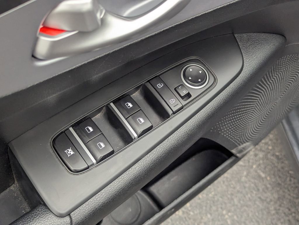 Used 2024 Kia Forte LXS image 26