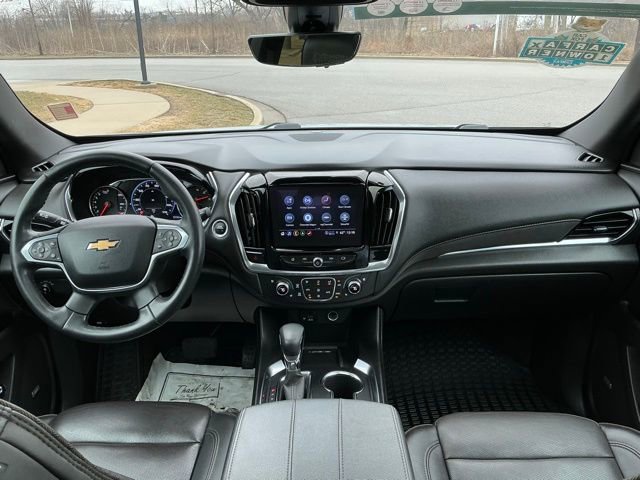 Used 2023 Chevrolet Traverse High Country image 19