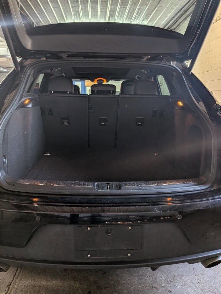 Used 2015 Porsche Macan S image 10