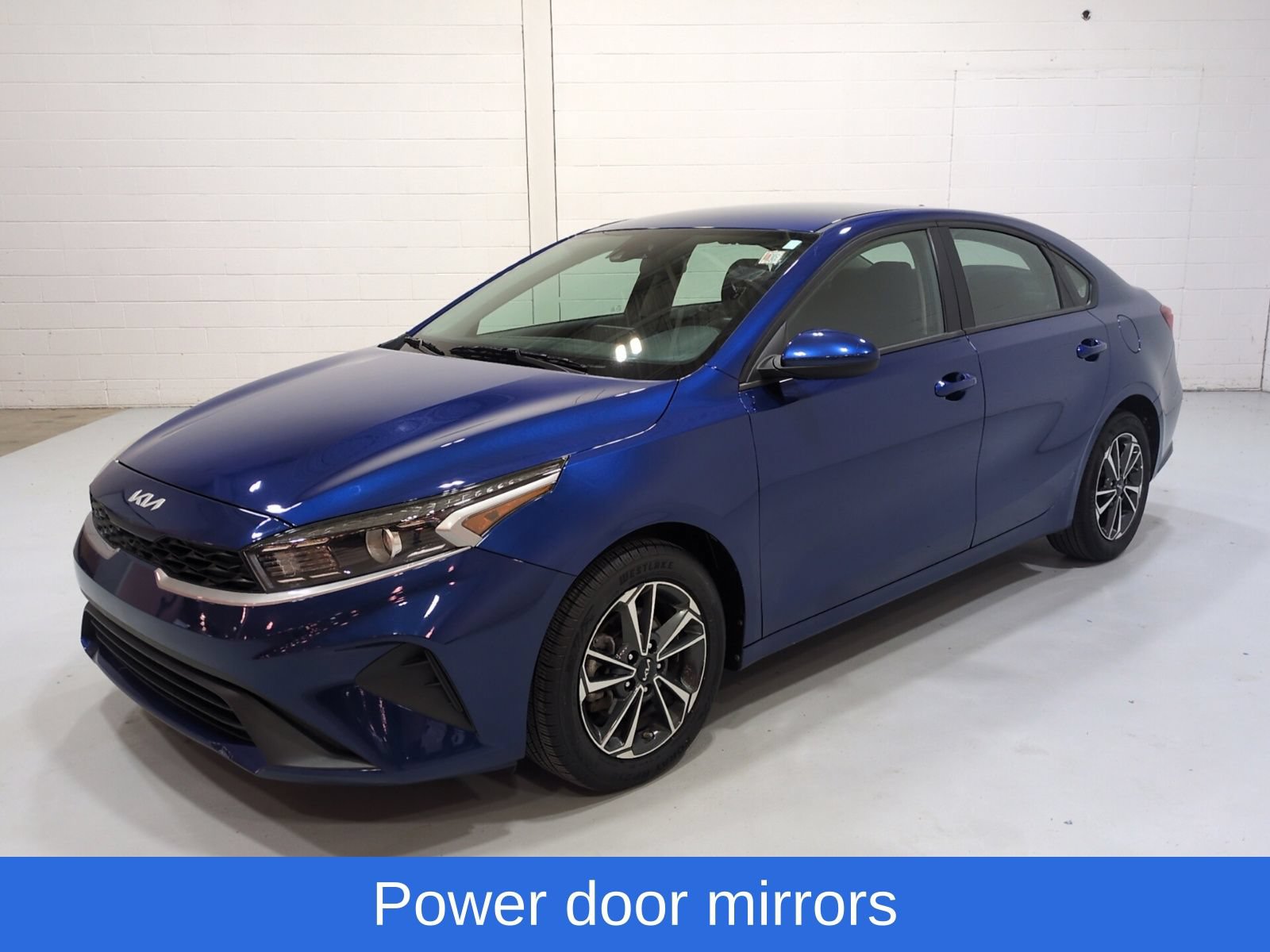 Certified 2024 Kia Forte LXS FWD image 7