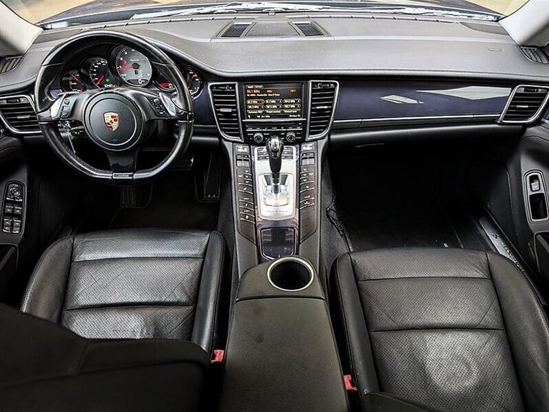 Used 2012 Porsche Panamera S RWD image 3