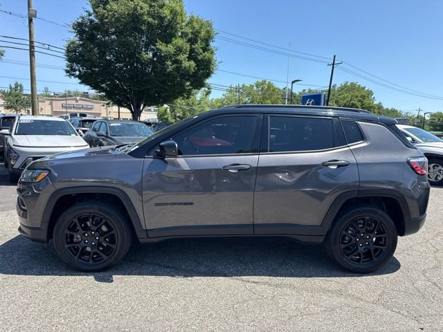Used 2022 Jeep Compass Latitude AWD/4WD image 15