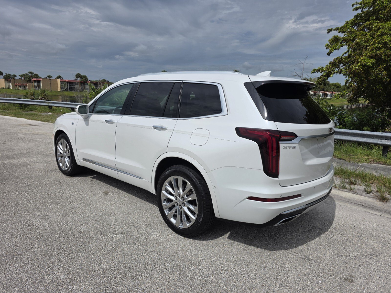 Used 2020 Cadillac XT6 Premium Luxury FWD video 2