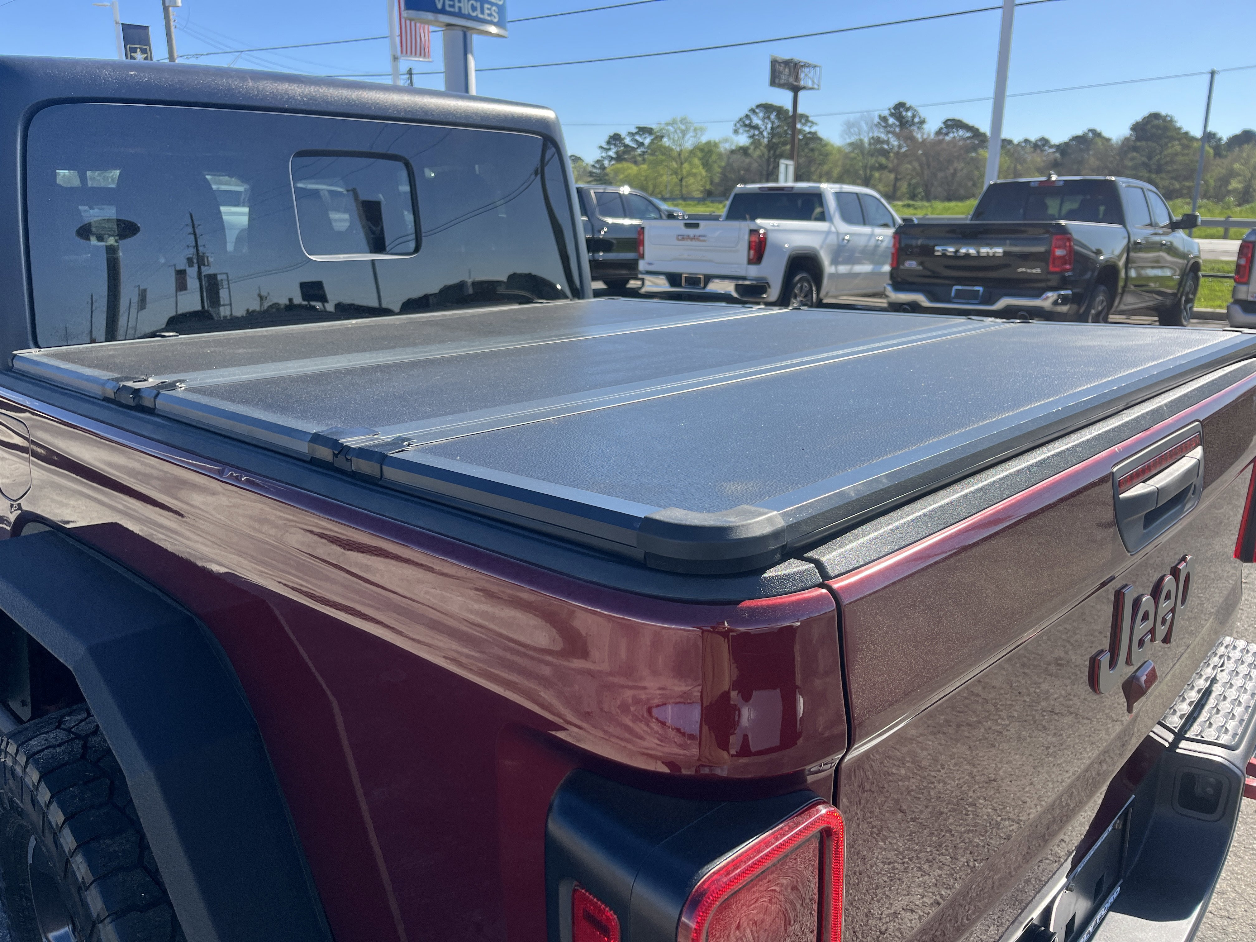 Used 2021 Jeep Gladiator Rubicon w/ Trailer Tow Package image 6