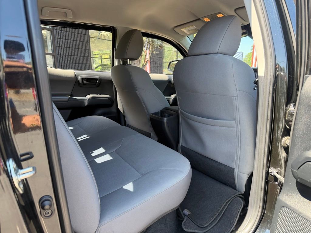 Used 2018 Toyota Tacoma SR RWD image 35