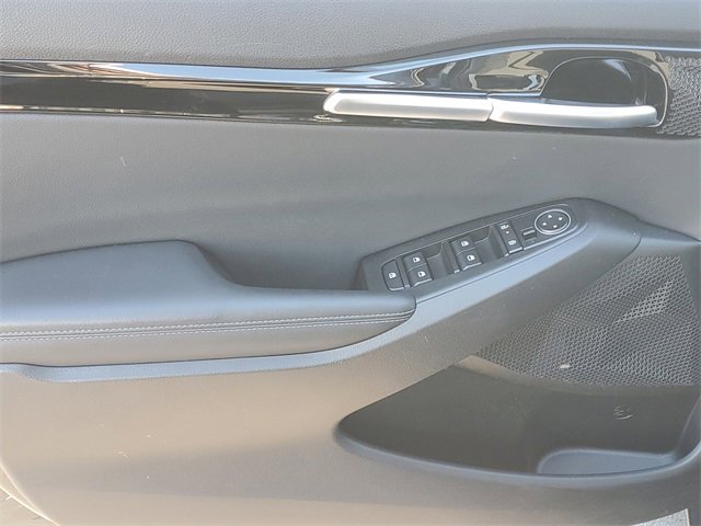 Certified 2025 Kia Seltos S image 14