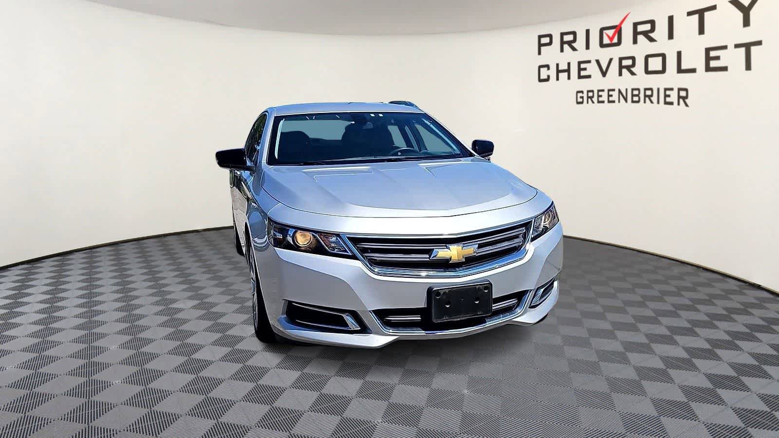 Used 2019 Chevrolet Impala LS FWD image 3