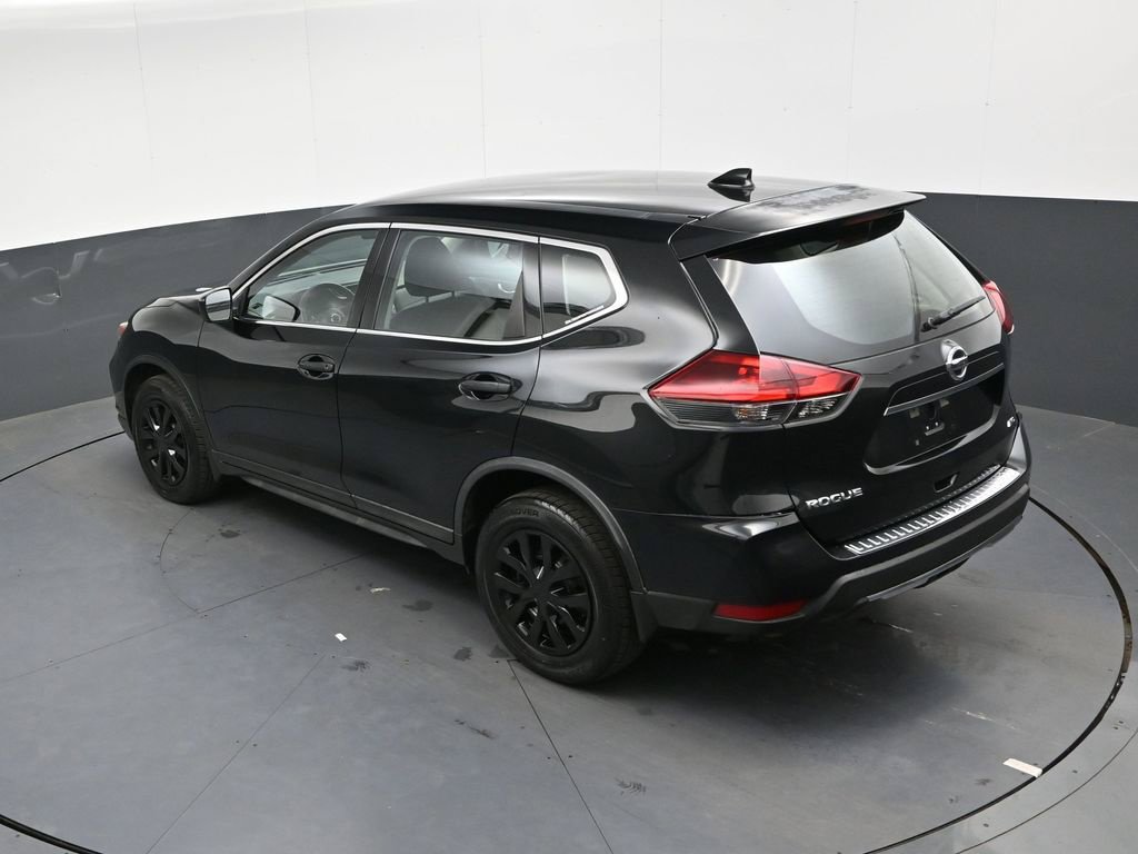 Used 2018 Nissan Rogue S AWD/4WD image 26
