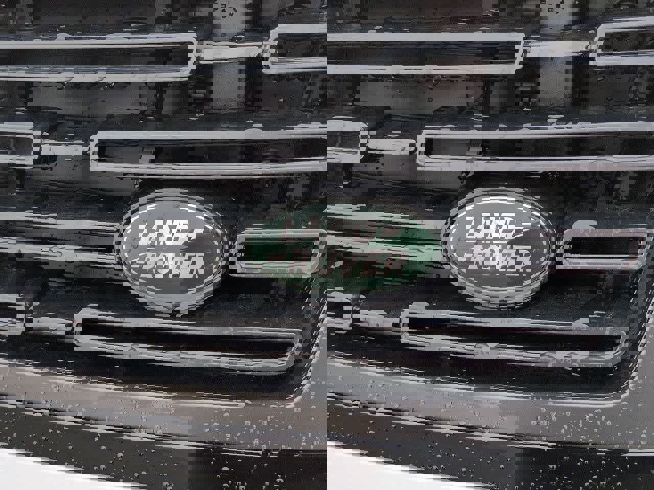 New 2026 Land Rover Range Rover SE image 11