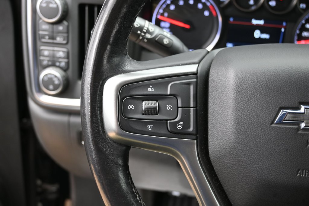 Used 2021 Chevrolet Silverado 1500 RST w/ Max Trailering Package AWD/4WD image 17