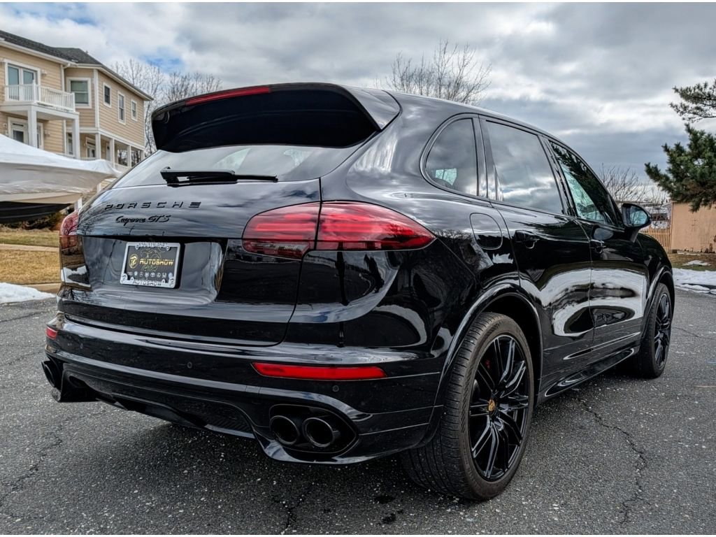 Used 2016 Porsche Cayenne GTS image 5