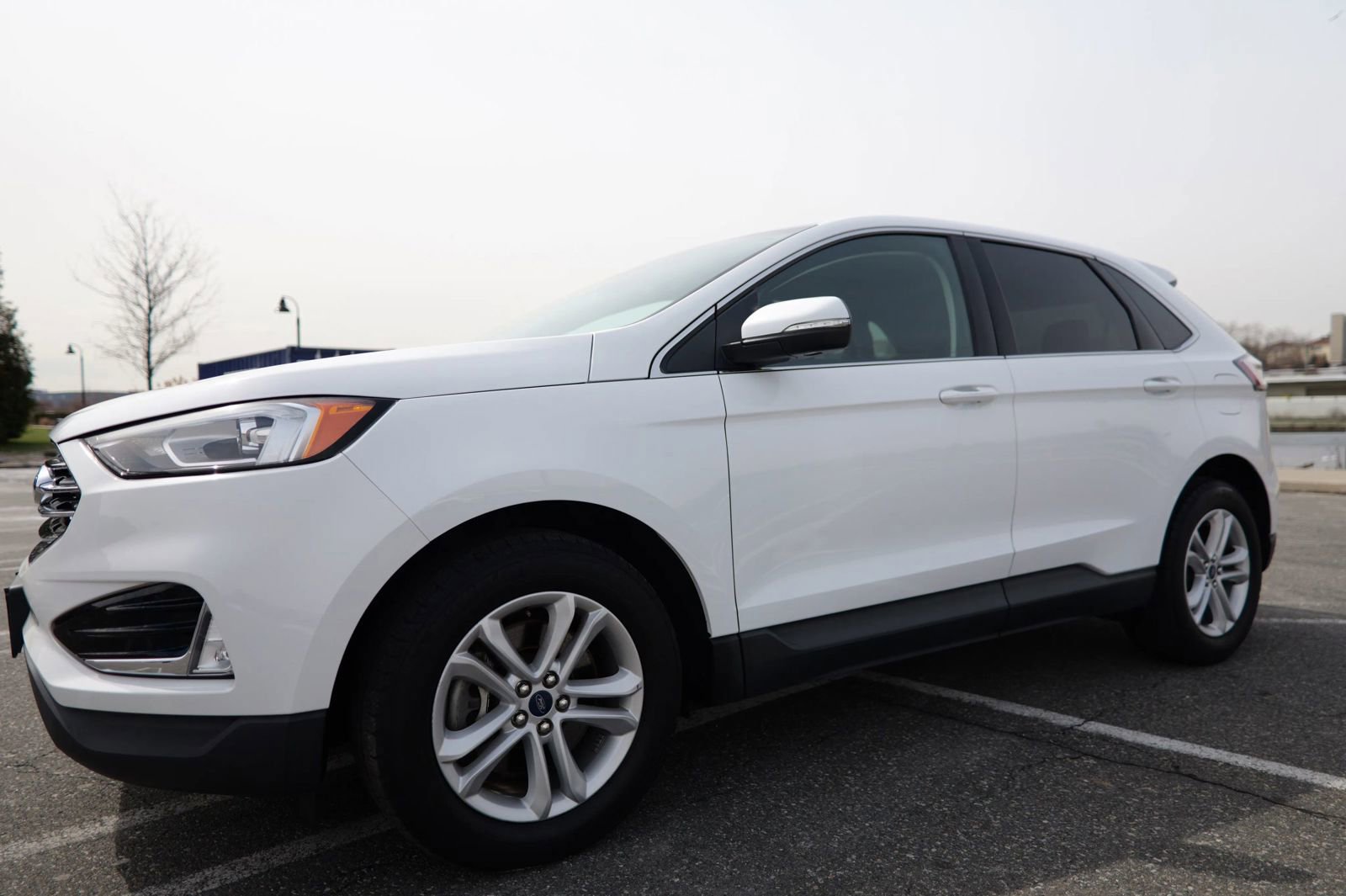 Used 2020 Ford Edge SEL w/ Convenience Package image 4