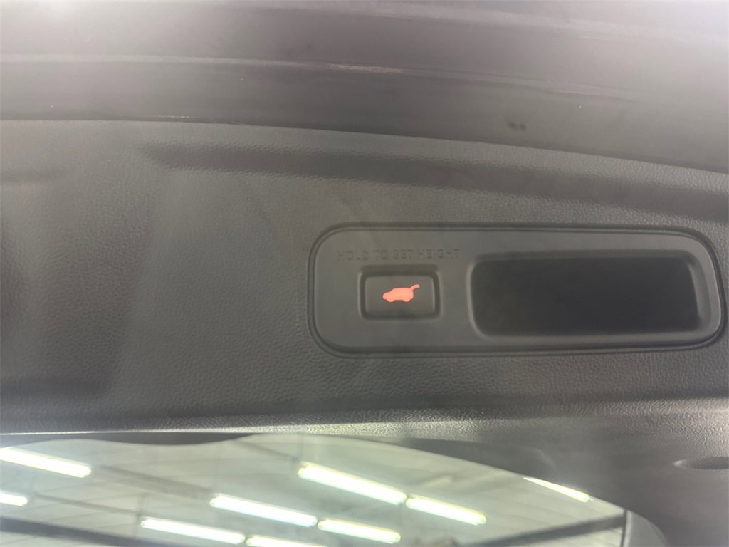 Used 2023 Acura MDX Technology image 20