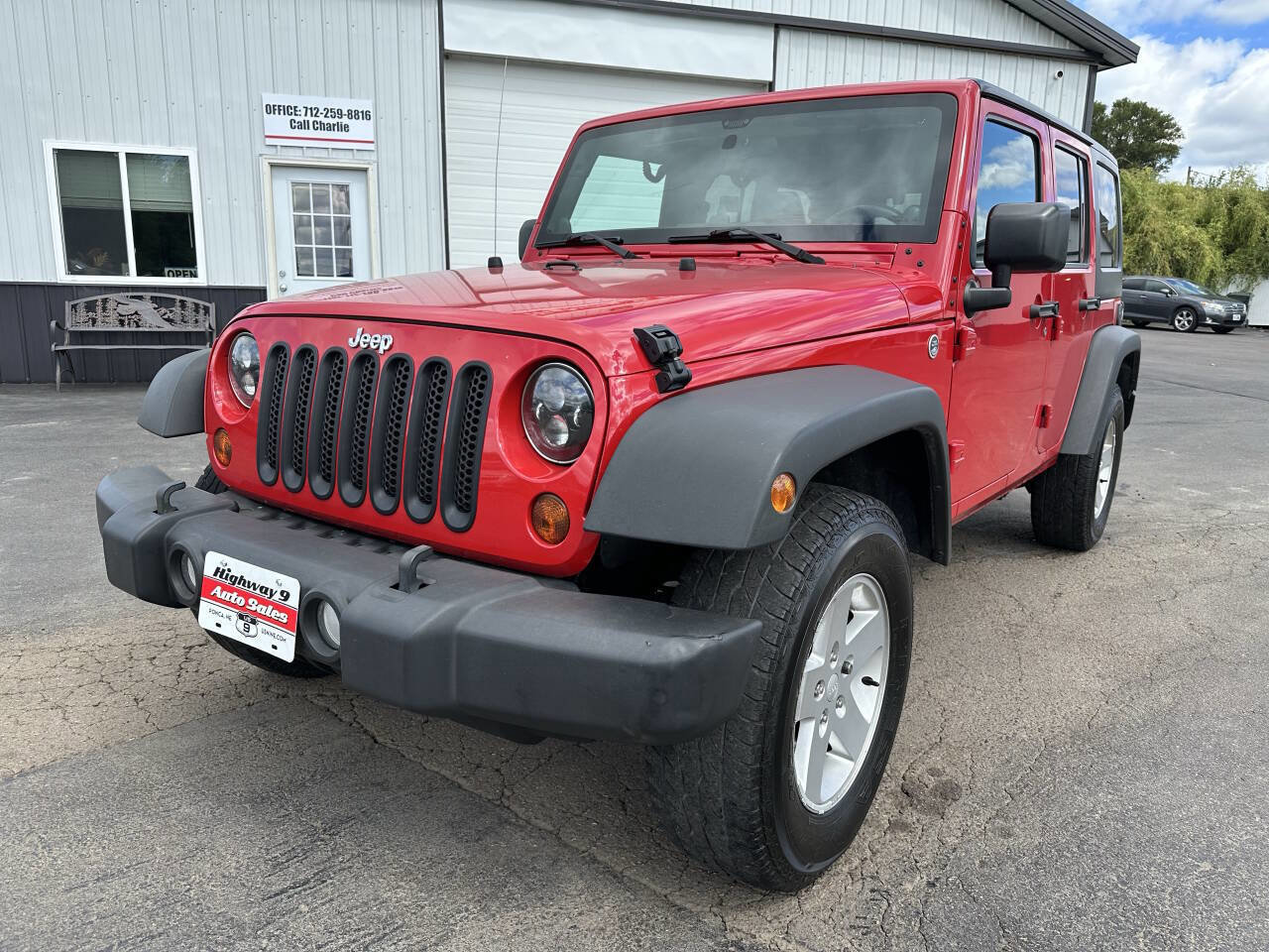 Used 2011 Jeep Wrangler Unlimited Sport image 11
