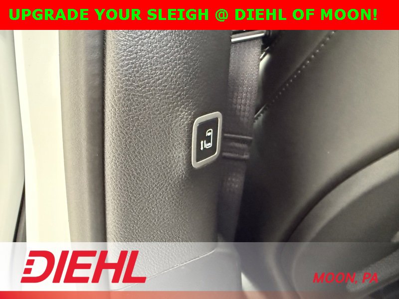 New 2026 Chrysler Pacifica Select image 22