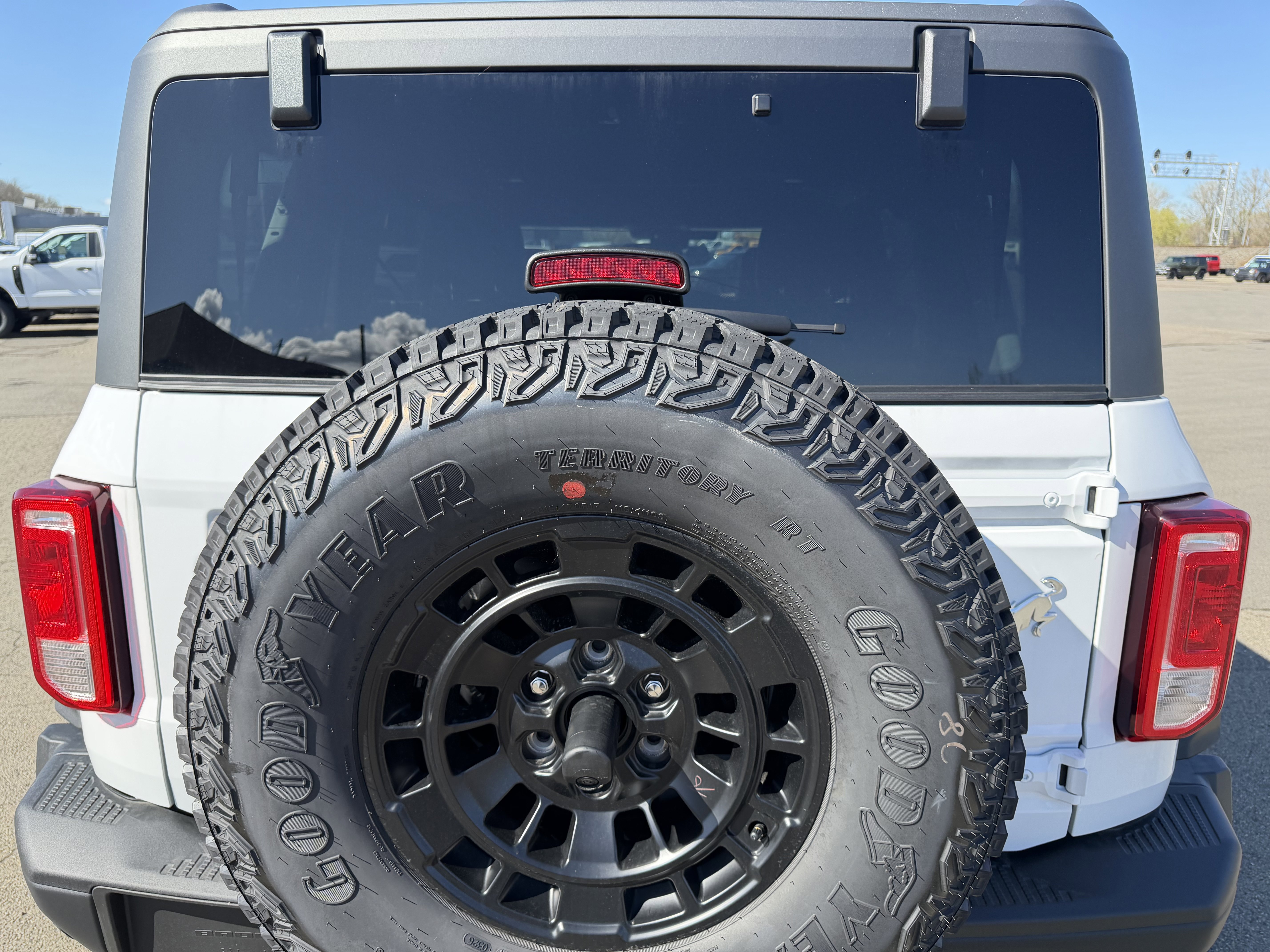 New 2026 Ford Bronco Big Bend w/ Black Diamond Package AWD/4WD image 6