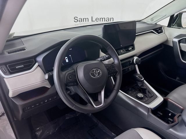 Used 2023 Toyota RAV4 Limited image 9