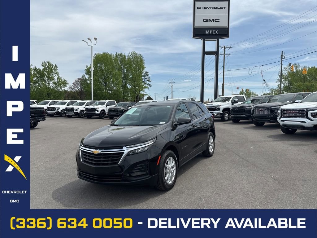 Used 2024 Chevrolet Equinox LS w/ LS Convenience Package FWD image 1