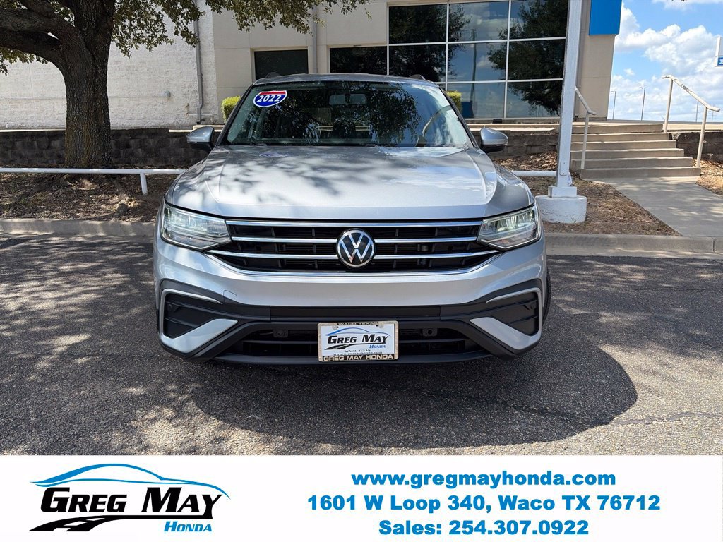 Used 2022 Volkswagen Tiguan S FWD image 2