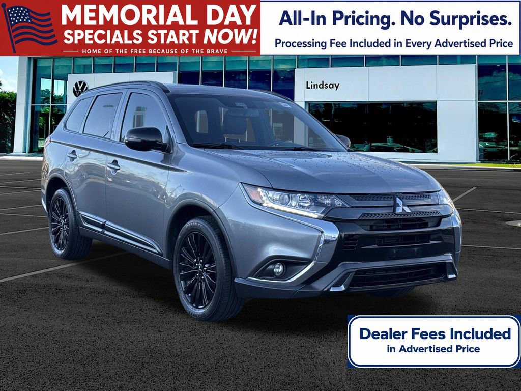 Used 2020 Mitsubishi Outlander LE