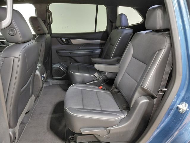 Used 2025 Buick Enclave Preferred image 41