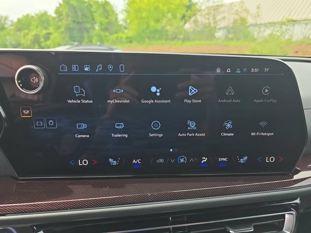 New 2026 Chevrolet Traverse Z71 w/ Enhanced Driving Package AWD/4WD image 25