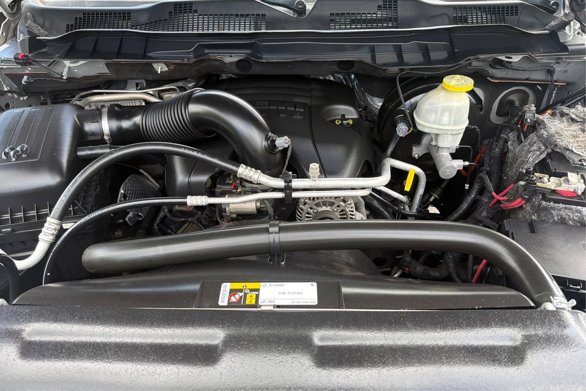 Used 2018 RAM 1500 Express w/ Express Value Package AWD/4WD image 20