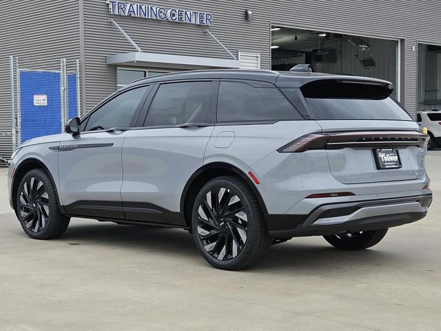New 2026 Lincoln Nautilus Reserve w/ Jet Appearance Package AWD/4WD image 6