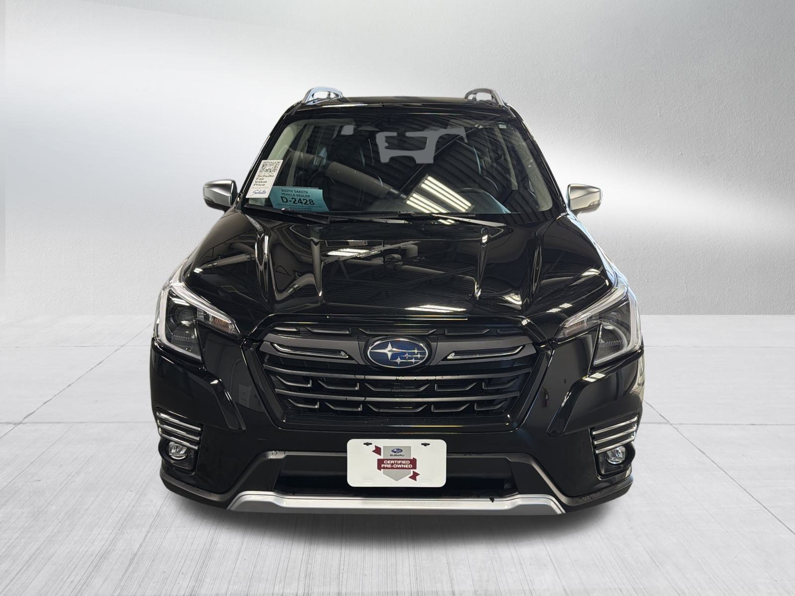 Used 2024 Subaru Forester Touring w/ Pop Package 2 image 2