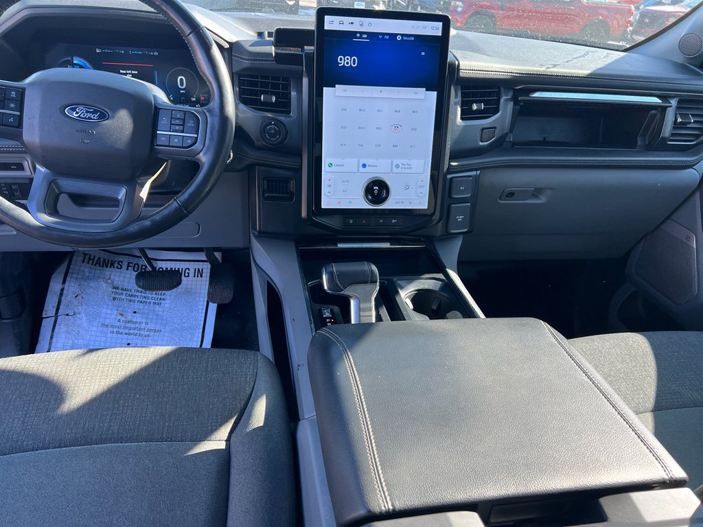 Used 2024 Ford F150 Lightning Flash image 7