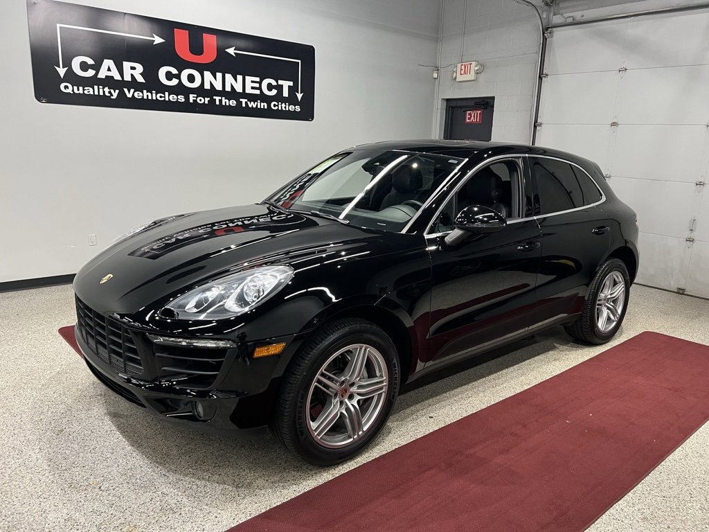 Used 2015 Porsche Macan S image 2