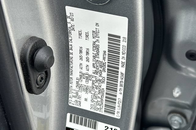 Certified 2023 Toyota Tacoma TRD Off-Road w/ Technology Package AWD/4WD image 34