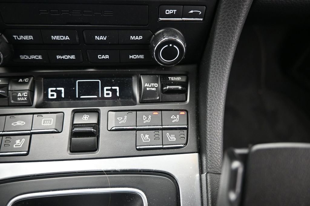 Used 2018 Porsche 718 Cayman S RWD image 25
