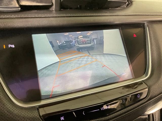 Used 2017 Cadillac XT5 Luxury w/ Driver Awareness Package image 10