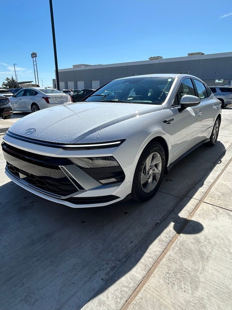 Used 2025 Hyundai Sonata SE