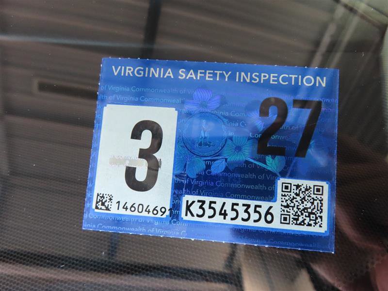 Used 2020 Cadillac Escalade Premium Luxury AWD/4WD image 41